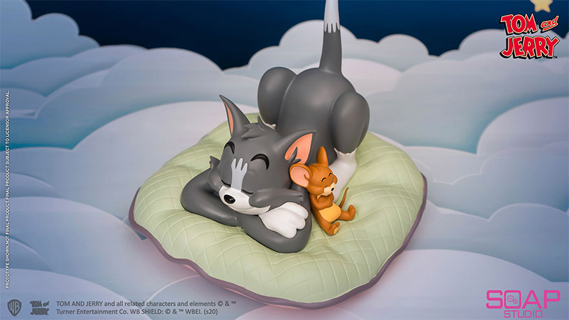 Soap Studio Tom and Jerry Sweet Dreams Figure